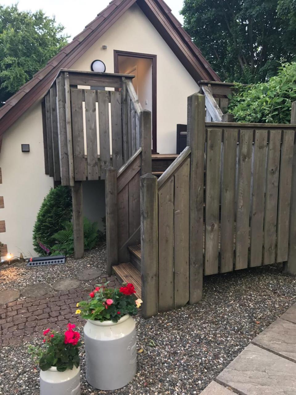 The Firs - Englefield Studio Bed and Breakfast Douglas Exteriör bild